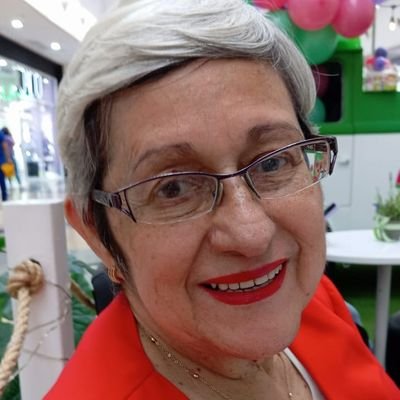 dra nilsia lopez Profile