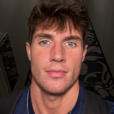 joeywstoll Profile