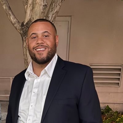 Husband | Mentor | Analyst | Alpha Phi Alpha (Gamma Phi) | 🦍