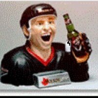 Robert (@reptevye) 's Twitter Profile