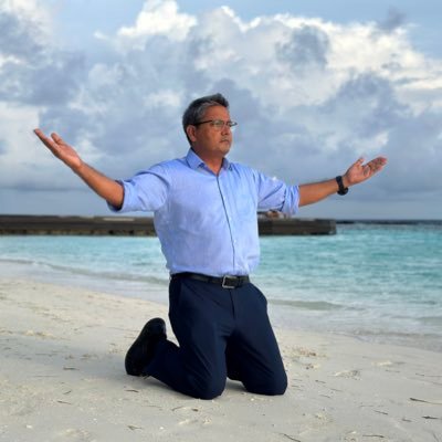 उमाशंकर सिंह व्यंग्योक्ति Profile