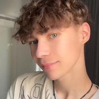 @cuteCarter (@jamesbu54416919) 's Twitter Profile
