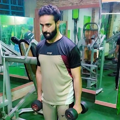 ہم سے کیوں کر خفا ہیں اہل نظر۔لوگ دنیا میں کیا نہیں کرتے
کرنا چاہیں تو کیا نہیں ہوتا ۔سہیل چھوڑو گناہ نہیں کرتے
#سھیل_سید
.Poet.