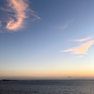 は