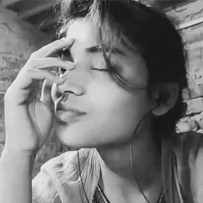 RaqibaNaz's profile picture. ~✿♡⟬⟭⟭⟬ 아포방포 ⟭⟬⟬⟭♡✿~                                         
~also Armaanianforever~                                          
💜| ♊| 😴| 🎧 |😋|🍿|🌕 | 🥀| ✏️