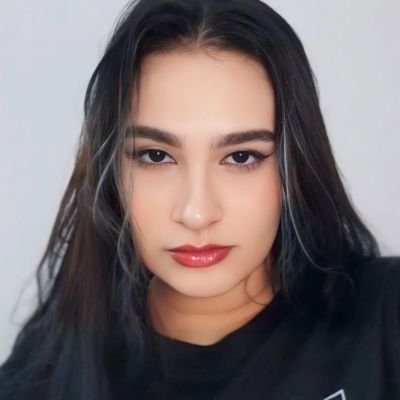 𝐃𝐫𝐞𝐚𝐦𝐬 𝐚𝐫𝐞 𝐥𝐢𝐤𝐞 𝐬𝐭𝐚𝐫𝐬. 𝐘𝐨𝐮 𝐦𝐚𝐲 𝐧𝐞𝐯𝐞𝐫 𝐭𝐨𝐮𝐜𝐡 𝐭𝐡𝐞𝐦, 𝐭𝐡𝐞𝐲 𝐰𝐢𝐥𝐥 𝐥𝐞𝐚𝐝 𝐲𝐨𝐮 𝐭𝐨 𝐲𝐨𝐮𝐫 𝐝𝐞𝐬𝐭𝐢𝐧𝐲. ༄