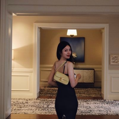 yolandabecool66's profile picture. 天地一指, 万物一马🦄 Non est ad astra mollis e terris via 🌌✨ From @ETH to @Ethereum