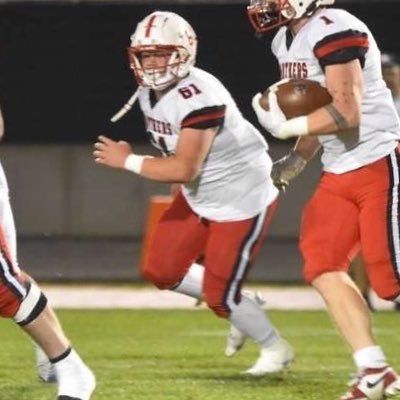 Creston Highschool 2026(Guard/OL) 6’0’’ 225 | 405 squat | 235 bench | 455 dead |clausengarrick@gmail.com- 641-344-7351