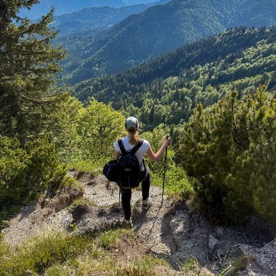 Eklara_n's profile picture. Beauty Entrepreneur | Radiant Living | Skincare Savant | Trailblazer 🥾 | US 🇺🇸 & Swede 🇸🇪