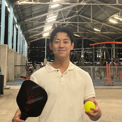 briab_z's profile picture. NYU 🍉🐴