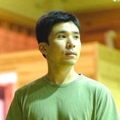 4児の父。作業療法士。児童発達支援・放課後等デイサービス〈れじりえんす〉代表。神経科学・身体心理学・感覚統合を軸に、整体・ボディワーク、スキンシップ、目標設定&習慣化を統合し実践中。凸凹のあるカラダとココロを整え、自分らしく、しなやかに生きる力を引き出します。日々の雑感を気ままにつぶやきます。