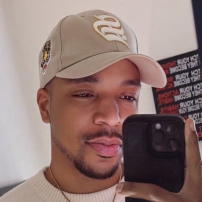 I can do all things through Christ... Énamaly… I SELL SEAMOSS @92plushealth | Rebuild Homes | Build Brands #InTheWeb🕸️