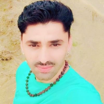 ॐ ही सत्य है शिव ही ॐ है,
ये अनंत भरमांड शिव की माया है!
अंत ही आरम्भ है,,
सब कुछ शिव में समाया है ll 🚩ॐ नमः शिवायः🙏
🫶 शिव 🫶