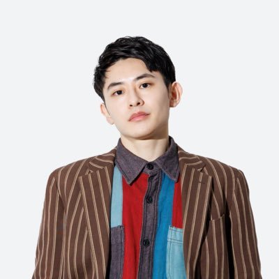 リマックス 俳優声優 『Formula 1: 栄光のグランプリ』(キミ・アントネッリ) 『ザ・シート: アントネッリ、新たな伝説を創る者』(キミ・アントネッリ) 『ザ・ランナラウンズ』(ジョージ) 『エスクワイア: 弁護士を夢見る弁護士たち』(グクヒョン) 『君を見つけるための地図』(レイフ)