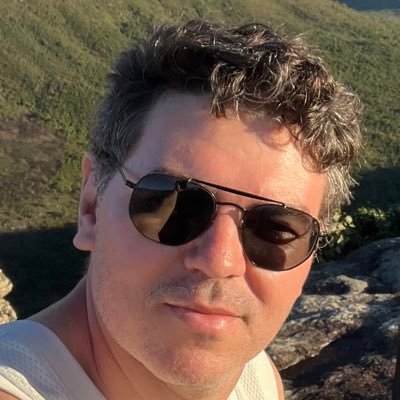 PauloPaulohsab's profile picture. Apenas um rapaz latino-americano