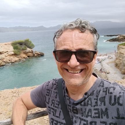 dvicente70's profile picture. cercant la felicitat en les petites i grans coses de la vida.......