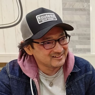 jirothe3's profile picture. 単純に良いなって思った事柄に「いいね」やら「リツイート」しています(^-^)　
動物、ゲーム、音楽、ファッション、建物、綺麗なイラスト、カラフルな物、レトロな物等に興味があります。