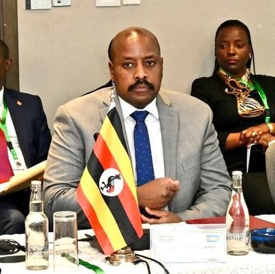 PLU special operations. Advocating for economic transformation, honest integrit, peace & better Ug with Gen. Muhoozi as President Elect ✌️🔥