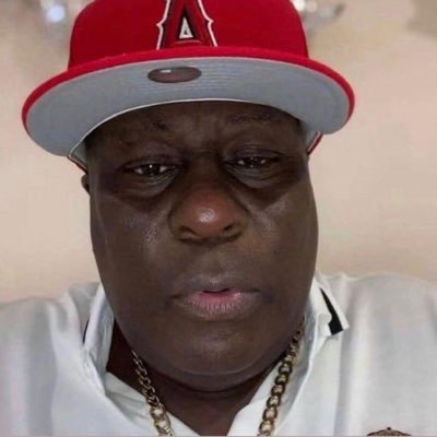 DAVE JOHNSON LOTTERY SERVICE I'm Dave Johnson the powerball lottery winner of $293 million and I'm here to give $100,000 each to my 2k followers