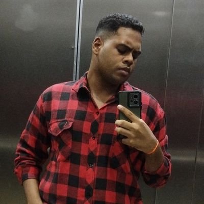 Apenas um cara latinoamérica 🐻🏳️🌈
Biscoiteiro nas hrs vagas