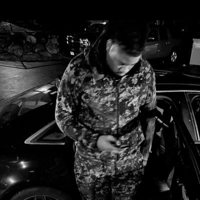 Trevon2134's profile picture. Just your average neighborly 6,6 dreadhead with a lil twist 🙃 text me for full videos, meets, or shooting content 💵