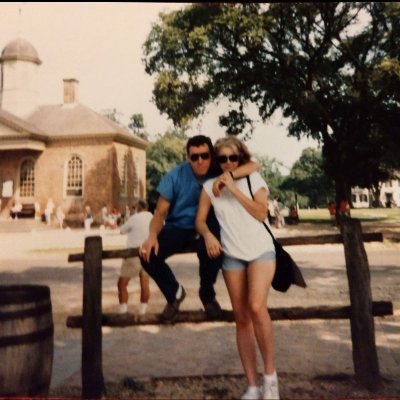 😎⛳ 👙 🌴
#CancerSucks #DeSantis2028 #TeamDeSantis Followed By @RepThomasMassie
🇺🇸Constitutional Conservative 🇺🇸 Psalm 23:4 #BlueLivesMatter #SOT #2A🐊