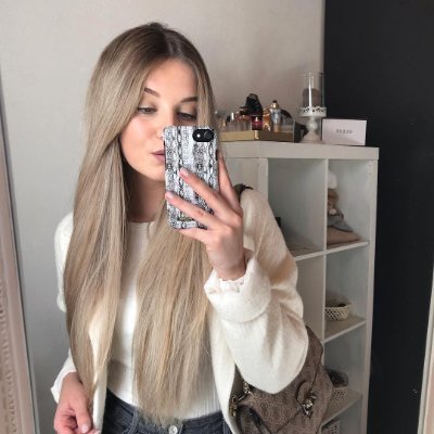 SnowWhite3567's profile picture. “Beauty is not just about looks, it comes from your inner attitude.