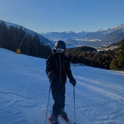 georgejawalker's profile picture. 