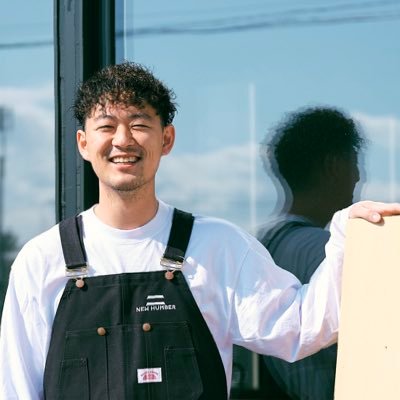 だから怖い人じゃないって言ってんじゃん|誰もが知っている、誰も見たことがない建設会社▶︎(株)西村組 取締役 執行役員 社長| 町を自分でおもしろくするスタートアップ▶︎NEW HUMBER(株)代表取締役|あのブラックな社長の愛弟子です|老舗建設会社とスタートアップ飲食・宿泊経営|リプライがいっちゃんうれしい