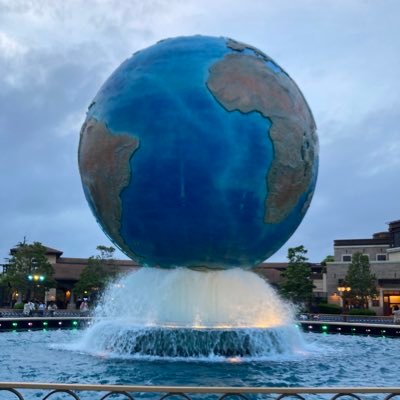 katanabunbunbun's profile picture. 男天才ニート