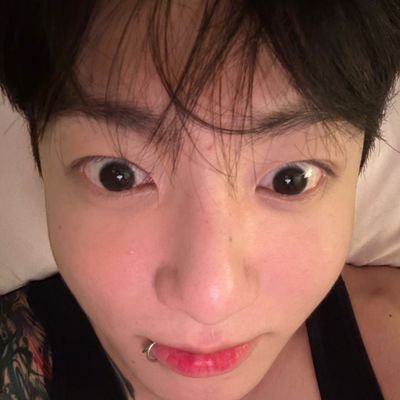 yoongi_sexylegs's profile picture. 