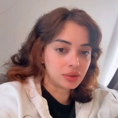 daashima0425's profile picture. let be mutual 💅  love your family💝💐,work super hard,live your passion