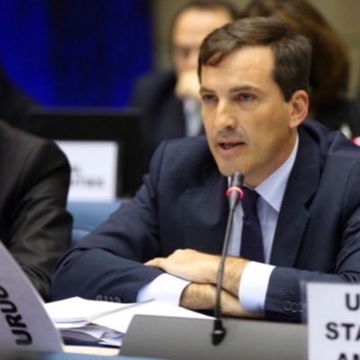 🇺🇾Ambassador. In China 🇨🇳Mongolia 🇲🇳 and Kyrgyzstan 🇰🇬 (2015-25). P.R. of 🇺🇾to UNEP & UNHabitat 🇺🇳🇰🇪 (2013-15), before diplomat in 🇩🇪 & 🇺🇳🇨🇭