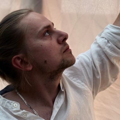 feranosofficial's profile picture. Gdybym nie był feranosem, chciałbym być Diogenesem. Pisarz, twórca gier.