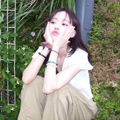 kjeshav's profile picture. 🍕⠀𝗽𝖺𝗋𝗄⠀𓏔⠀🥢 𝟬𝟬 ⸝⸝ j