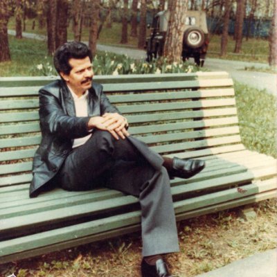 MaoBardian's profile picture. Professional part time anarchoMaoist third worldist internationalist antigamer with left-rothbardian characteristics