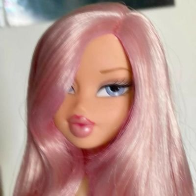 thejjudy2's profile picture. اللهم نوّر مراقد أمواتنا، وطيّب مضاجعهم، وآنس وحشتهم، وقِهم عذاب القبر وفتنته، واجعل اللهم أمواتنا من أسعد السعداء في قبورهم، وآنسهم بالقرب منك