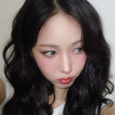 또잉 Profile