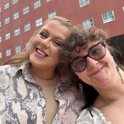 📍CT| Met Becky on 12/30/19, 3/30/24, 05/06/24| Met Piper & Nikki on 05/09/22| reunited with Piper on 12/13/24 |27|LESBIAN!!| SWIFTIE