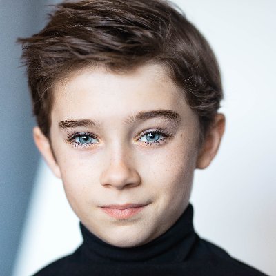 Emmy nominated actor
WEAPONS- in theaters 8/8/25
https://t.co/PD4UXfZ5IU
Profile managed by parents