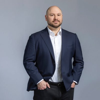 Venture associate at Pre-Amp @amplitudeVC. Ph.D. @DrGregSteinberg @MacMODR- McMaster University