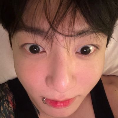 kookies_smile07's profile picture. Ot7 army here for all of them ,Not at all a multi ,only stan BTS 
Loves bangtan 💜💜💜💜