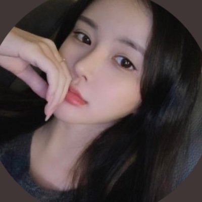 nftz_toucan's profile picture. 04