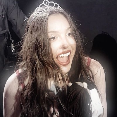 all i want is love that lasts, is all I want too much to ask? @ariissour 🩷 @patchlings 💜 not impersonating !! team sabrina x1 🥳 gack x1 ☀️