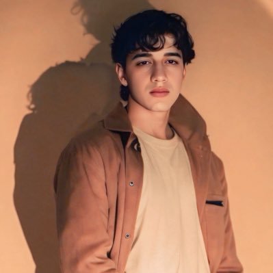 mrtdy193278462's profile picture. القصيدة المو على عيونج حرامات الحِبر بيها.، . (m1I_t) ضيفوني انستغرام