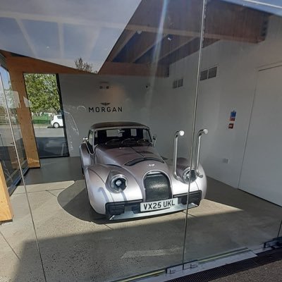 warde80099's profile picture. 