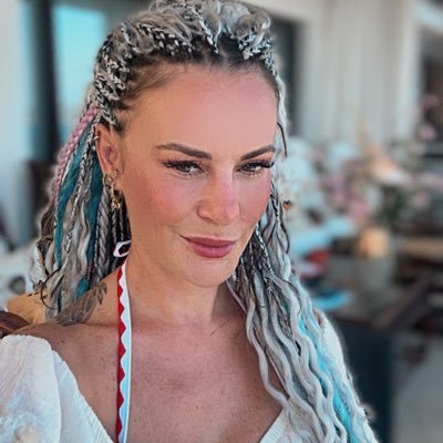 TheMyri's profile picture. Ezoterizm & Metafizik