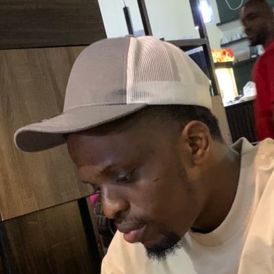 Dave_LowKey's profile picture. Life is not a bed of roses🌹