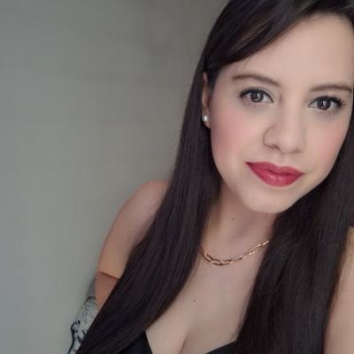 MireyaVillareal's profile picture. La vida es una porquería pero de una forma maravillosa. AR💜
 4/12/21✨ - 4/11/23 🌸