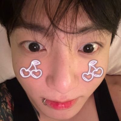 خال زیرلب جئون ⁷ 🎀 Profile